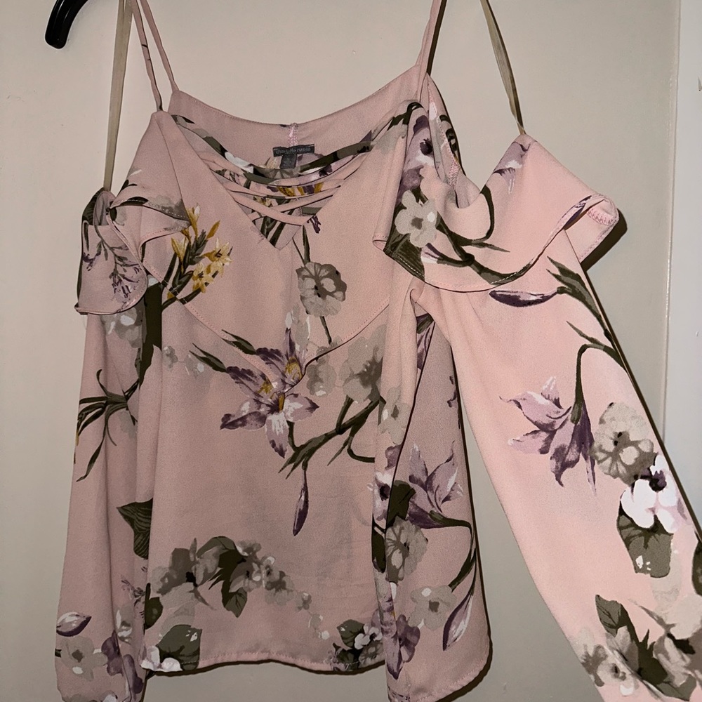 Pink floral top - Picture 3 of 4